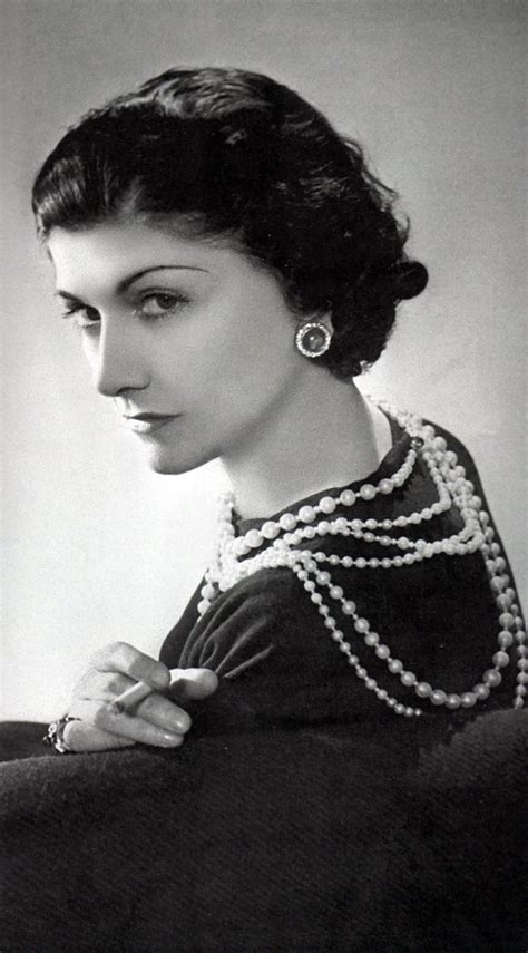 chanel bibliographie wikipedia junior|coco chanel wikipedia.